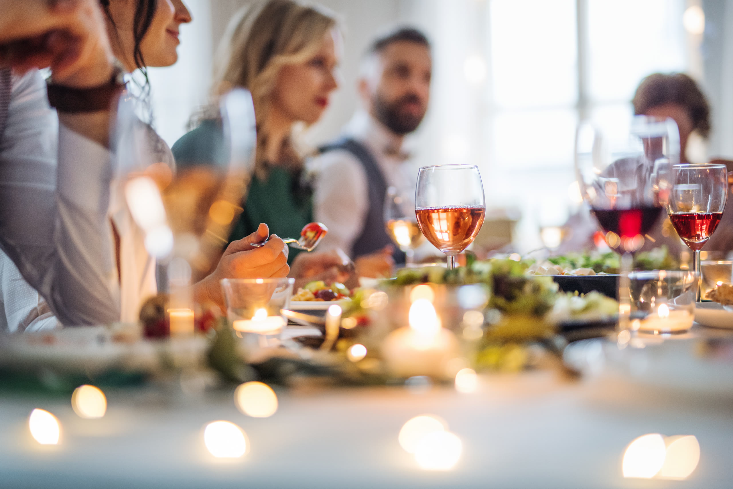 familie-geburtstagsfeier-essen